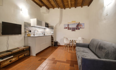 Pilastri Apartment Near Santa Croce